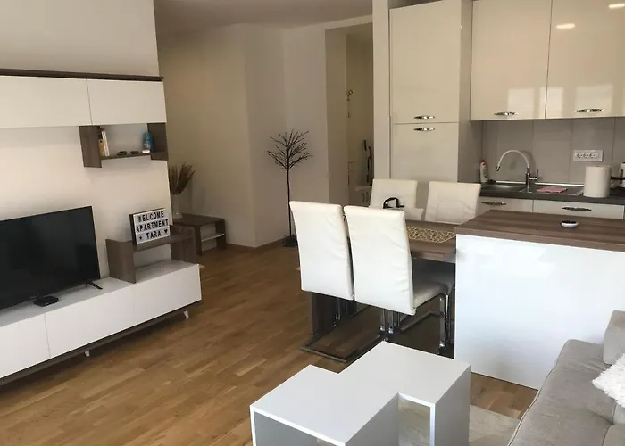 Tara Jagodina, Ima Free Parking U Garazi Διαμέρισμα Jagodina